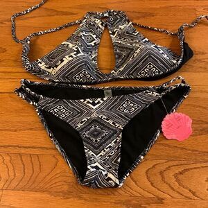 Coral Tropics Size Large bikini swimsuit